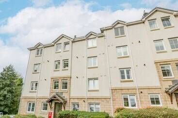 קוטג'' Tweed Apartment