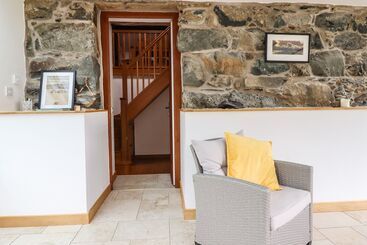 بيت ريفى Ysgubor Las