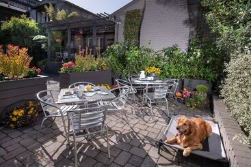 민박 Carmel Country Inn