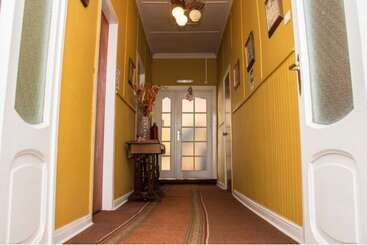 Hostal Taty S House
