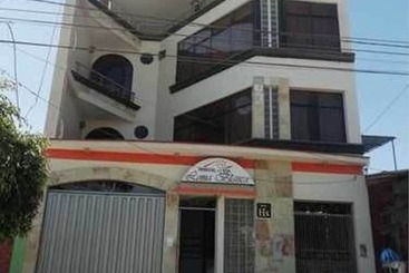 פונדק Via Loma Blanca