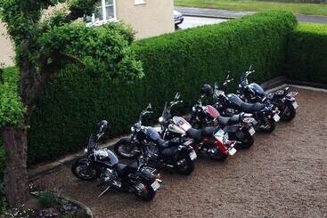 בית מלון כפרי L 46an