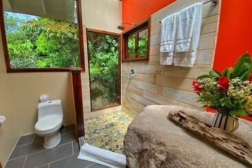 فندق Rio Chirripo