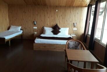 酒店 Beyond Stay Tikker Narkanda Cottage