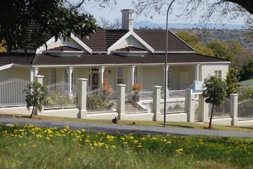 ペンション Glencoe Guest House