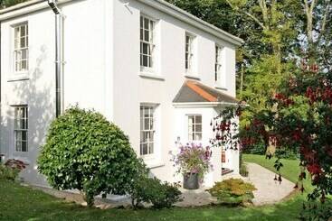 별장 Penwarne Lodge