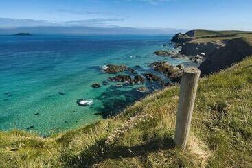 קוטג'' The Old Dairy