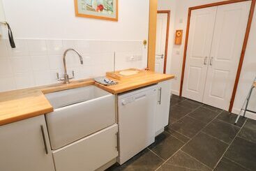 별장 White Lodge Apartment