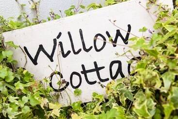 Willow Cottage