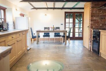 Brambles Cottage