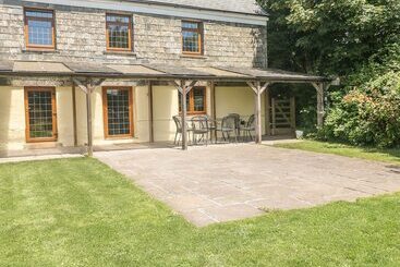 بيت ريفى Lower West Curry Farmhouse