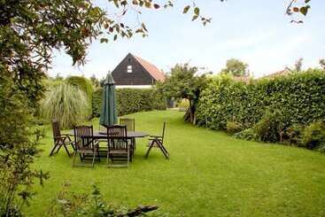 קוטג'' The Hayloft