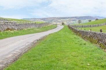 کلبه The Parlour