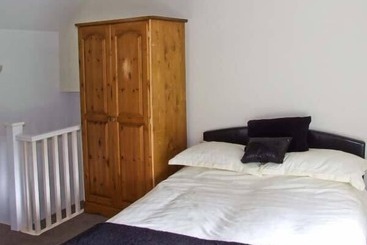 קוטג'' 1 Cabin Knoll