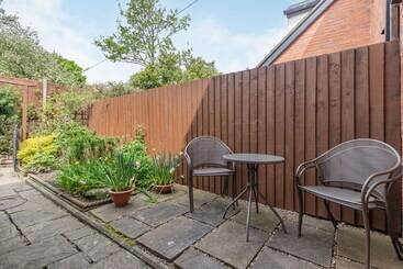 Сельский дом 4 Aldelyme Court