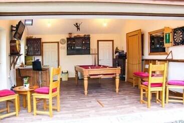 بيت ريفى Pen Yr Erw