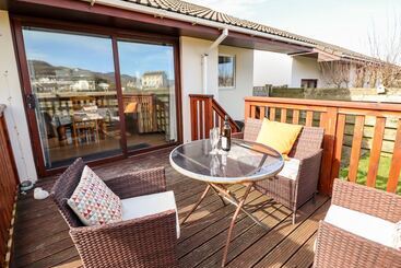 Сельский дом Sealyons