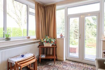 کلبه The Old Grocery