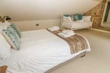 The Tack Room Cottage