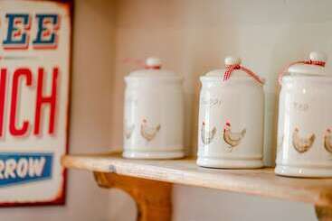 بيت ريفى The Wilderness