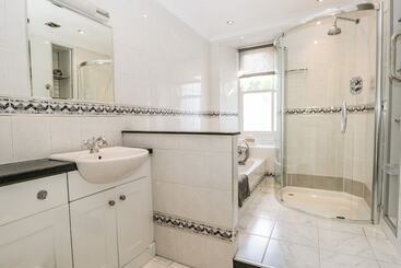 별장 Two Tweenways