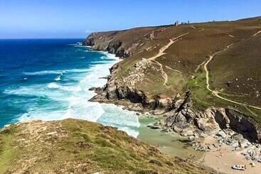 Five Elements Cottage