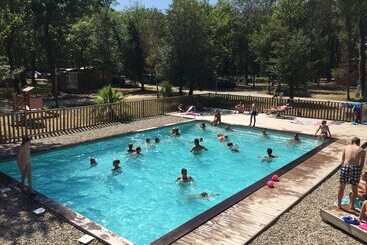 ホテル Camping L'art De Vivre