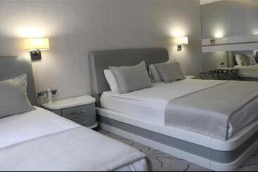 Hotel White Line Boutique