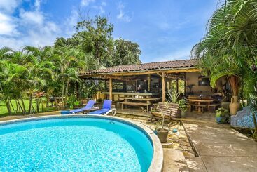 مبيت وإفطار Casa Lajagua