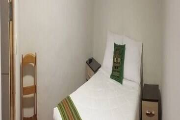 تختخواب و صبحانه Hospedaje Hacienda