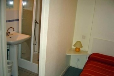 בית מלון כפרי Hôtel Restaurant Le Monte Carlo