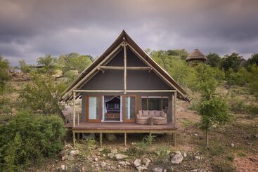 ホテル Isilimela Game Lodge