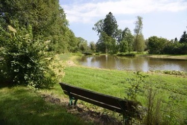 בית מלון כפרי Logis Hôtel Le Pré Serroux