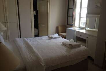 Отель Marina Boutique