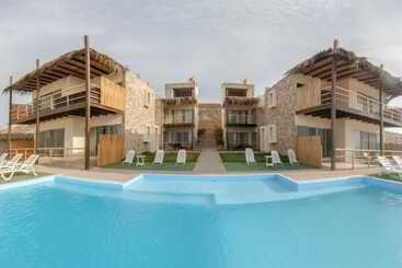 ホテル Punta Sol Departamentos