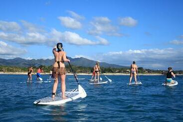 هاستل Punto Mita Eco Surf Suites & Café