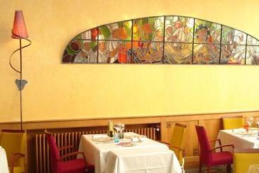 هتل Hôtel De Paris Et De La Poste