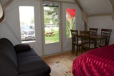 هتل Maisonnettes Camping De La Baie De Perce