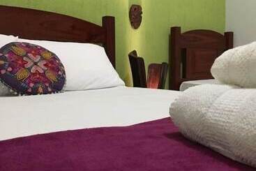 בית מלון כפרי Pousada Casa Das Flores