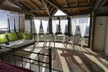 Отель The Stone Castle Boutique