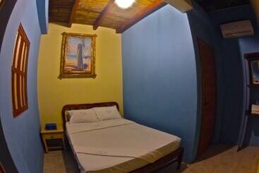 Morrison Hotel Montañita