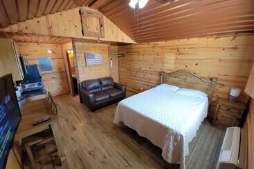 Мотель Stateline Cabins & Rv