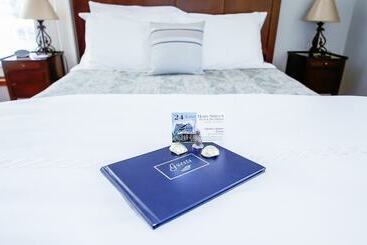 24 East Main Street B&b