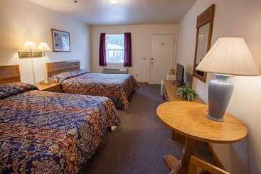 هتل Maggie Valley Creekside Lodge