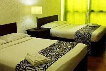 هتل Real Colonial