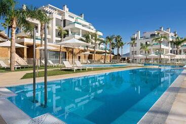 هتل آپارتمان Wyndham Grand Costa Del Sol