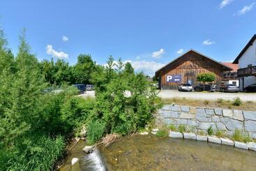 민박 Pension Gambrinus