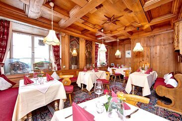 فندق Alpenrose Traditionsgasthof Mittenwald