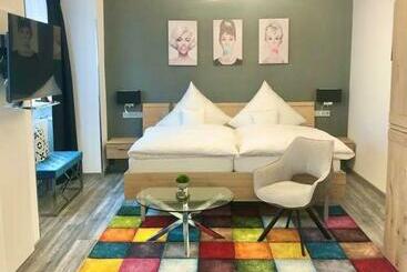 ホテル Garni Brauerei Keller