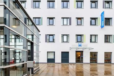 هتل Ibis Budget Aachen City